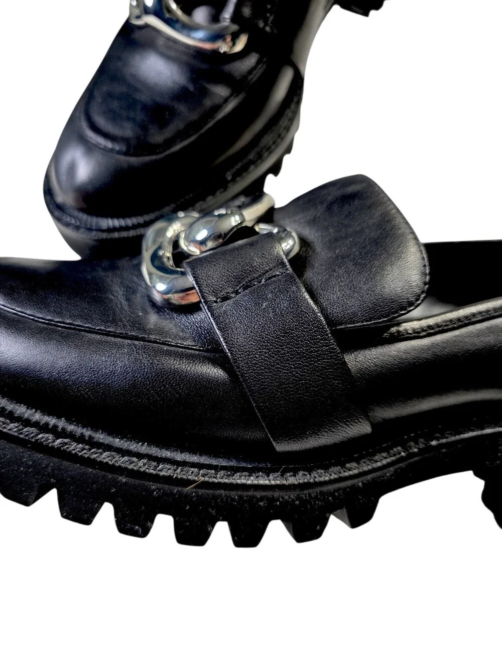 Aerosoles Black Leather Chain-Trim Lug Sole Loafers - Women Size 81/2